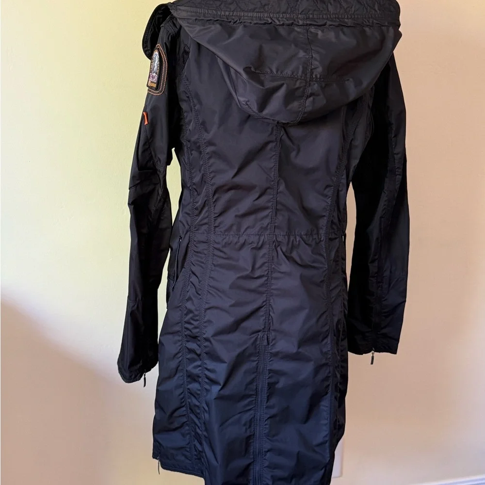 Parajumpers Black Raincoat - Picture 4 of 15